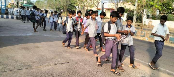 భారీ వ‌ర్షాలు.. ఉమ్మ‌డి తూర్పు గోదావ‌రి జిల్లాల్లో పాఠశాల‌ల‌కు సెల‌వు