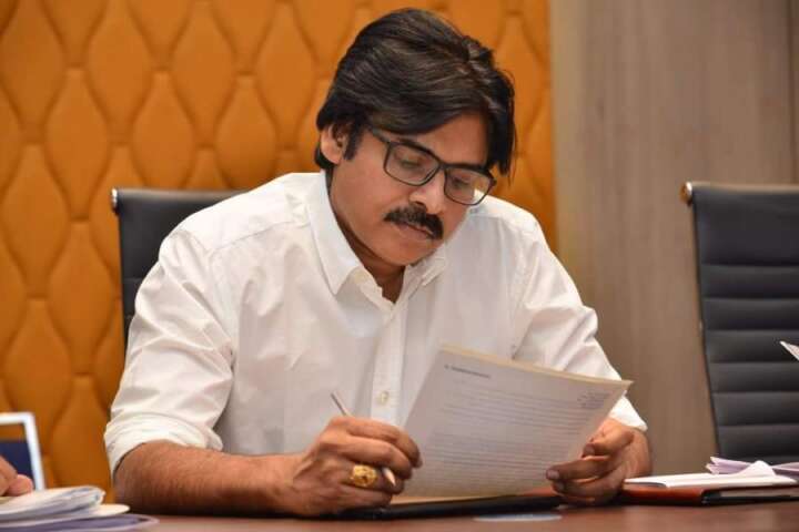 పిఠాపురంలో పవన్ కళ్యాణ్ శాశ్వత నివాసం.. వేగంగా సాగుతున్న ఇంటి నిర్మాణ పనులు