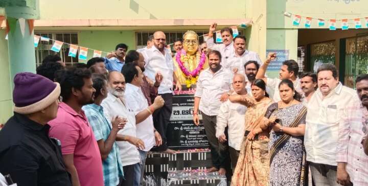 టిడిపి ఆధ్వ‌ర్యంలో ఘ‌నంగా అంబేడ్క‌ర్ వ‌ర్థంతి